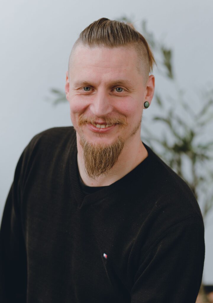 Tobias Menzebach von Online Marketing Westfalen Der CEO